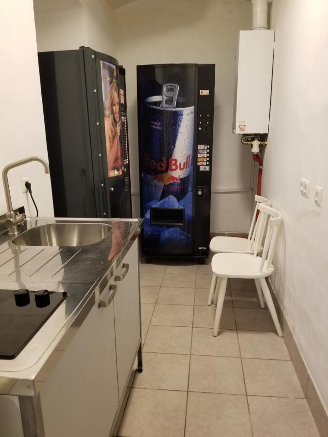 Global Apt Vienna Apartment Ngoại thất bức ảnh