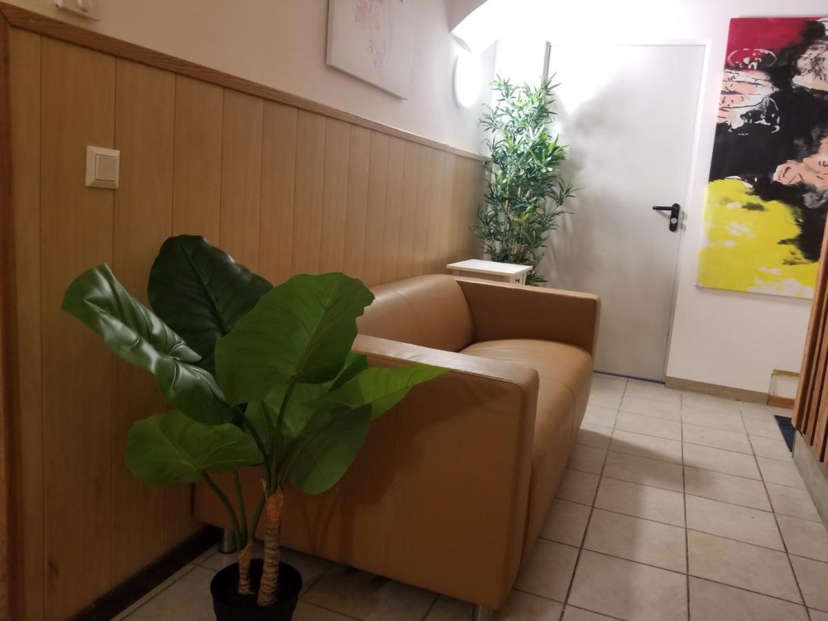 Global Apt Vienna Apartment Ngoại thất bức ảnh