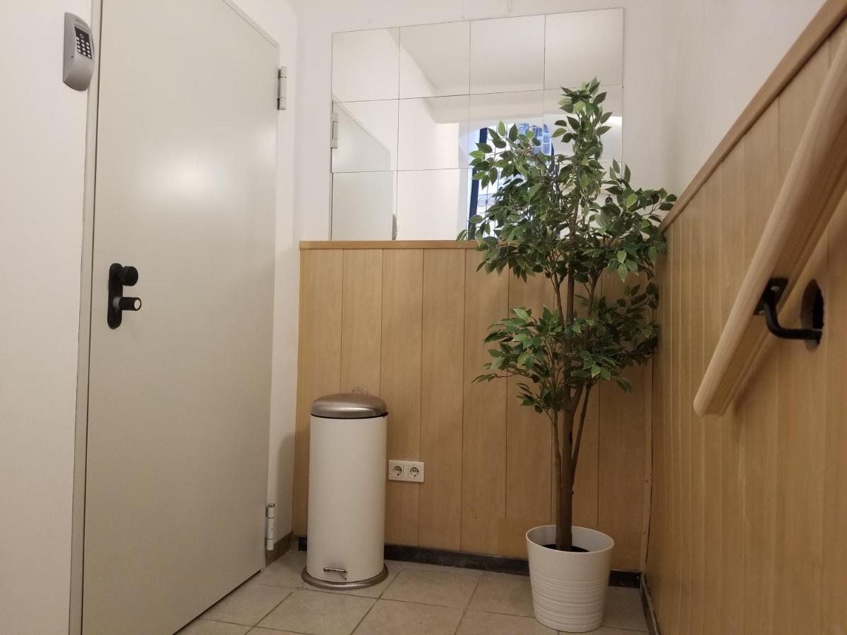Global Apt Vienna Apartment Ngoại thất bức ảnh