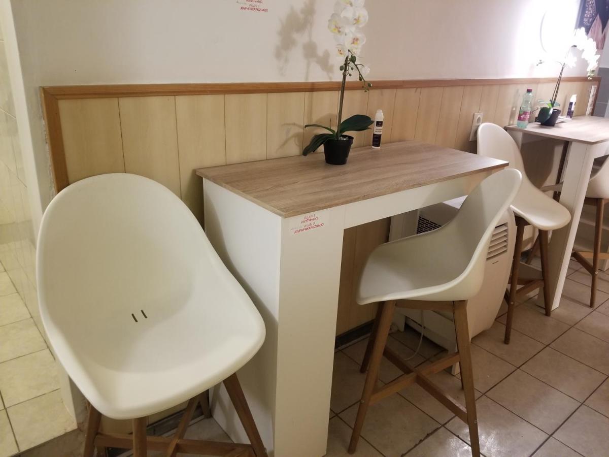Global Apt Vienna Apartment Ngoại thất bức ảnh
