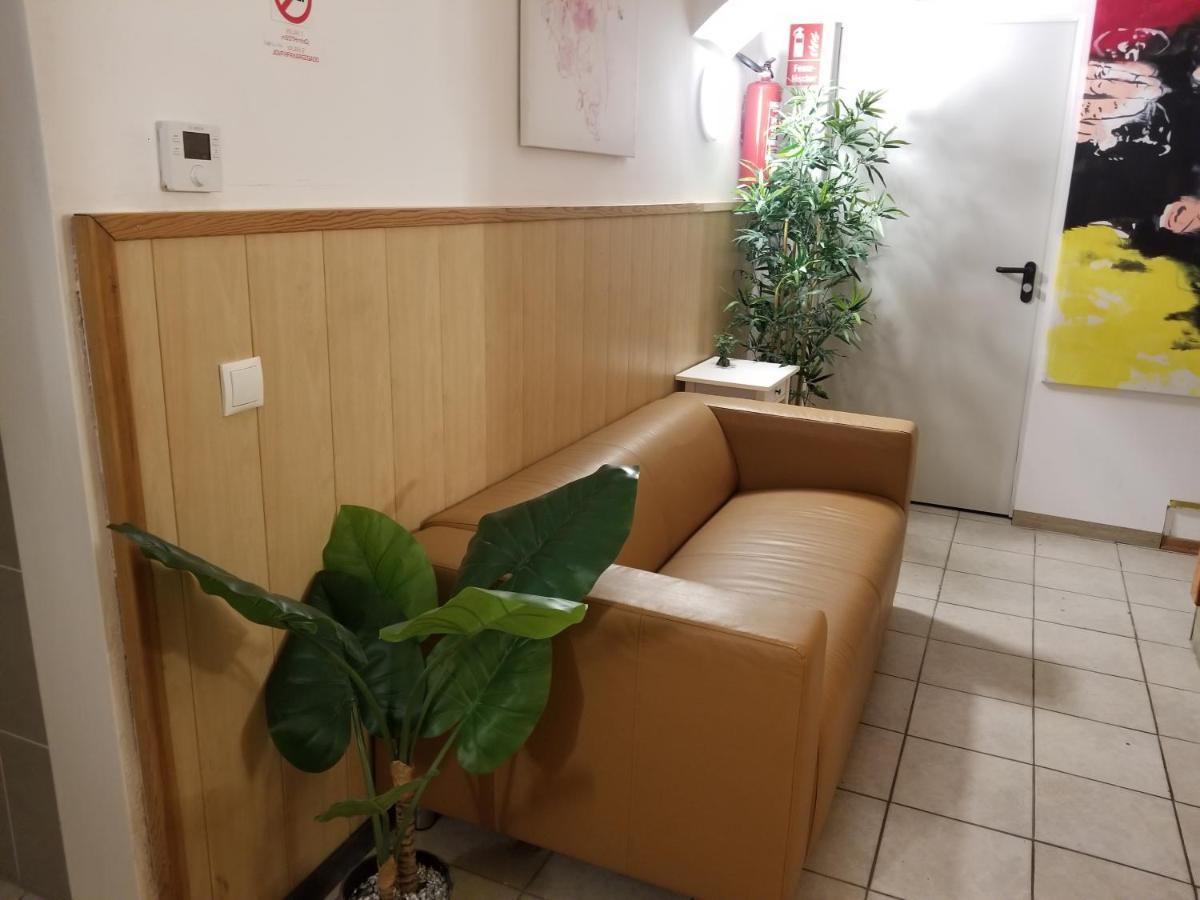 Global Apt Vienna Apartment Ngoại thất bức ảnh